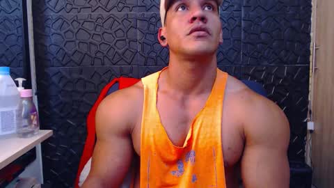 Viktor Herrera online show from January 2026 03:03:02 PM