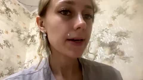 Sweett online show from May 2026 11:45:02 PM