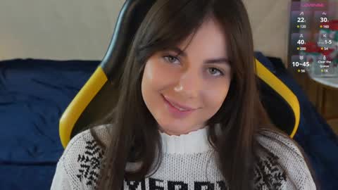 Snapshot of viktoria_storm chatting on January 2025 07:06:02 PM Alisa online show from January 2025 07:06:02 PM