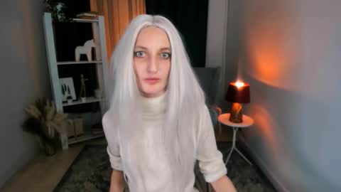 Viktoria online show from December 2025 10:41:02 AM