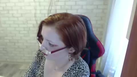 Snapshot of vikualex69 chatting on June 2026 06:27:02 AM vikualex69 online show from June 2026 06:27:02 AM