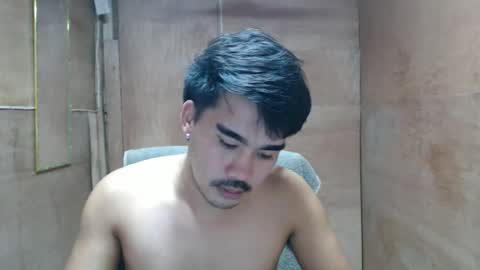 Snapshot of vin_17 chatting on April 2026 02:51:02 AM Call me Marvin online show from April 2026 02:51:02 AM