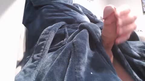 Snapshot of vin_dick_tive_ chatting on November 2025 02:17:01 PM Vincent online show from November 2025 02:17:01 PM