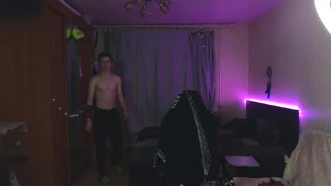 Dimoooooon online show from December 2024 03:15:01 PM