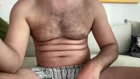 Snapshot of vincee2 chatting on January 2025 04:03:01 PM vincee2 online show from January 2025 04:03:01 PM