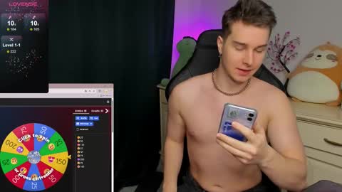 Snapshot of vincent__strong chatting on November 2025 08:57:02 AM Vincent Strong online show from November 2025 08:57:02 AM