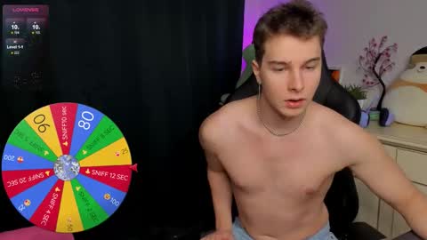 Snapshot of vincent__strong chatting on November 2025 09:33:01 AM Vincent Strong online show from November 2025 09:33:01 AM