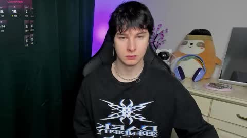 Snapshot of vincent__strong chatting on February 2026 07:51:02 AM Vincent Strong online show from February 2026 07:51:02 AM