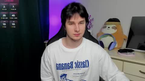 Snapshot of vincent__strong chatting on March 2026 04:24:02 PM Vincent Strong online show from March 2026 04:24:02 PM