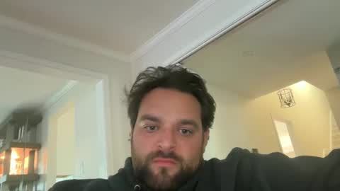 Snapshot of vinfaro27 chatting on September 2025 10:33:01 PM Vinfaro27 online show from September 2025 10:33:01 PM