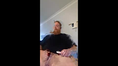 Snapshot of vinnieboiiii chatting on March 2026 04:17:02 AM BigRed online show from March 2026 04:17:02 AM