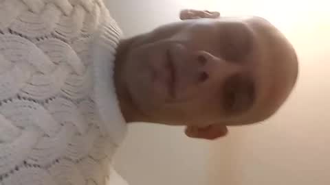 Snapshot of vino1634 chatting on December 2024 07:40:01 PM vino1634 online show from December 2024 07:40:01 PM