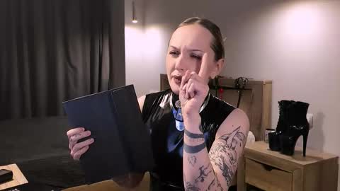 Diva Silvia online show from January 2026 07:11:01 PM