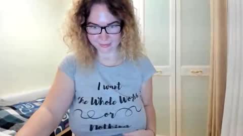 Snapshot of viodetta chatting on February 2026 06:57:02 PM viodetta online show from February 2026 06:57:02 PM