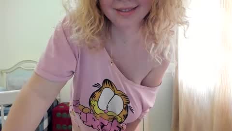 Snapshot of viodetta chatting on February 2026 01:08:02 PM viodetta online show from February 2026 01:08:02 PM