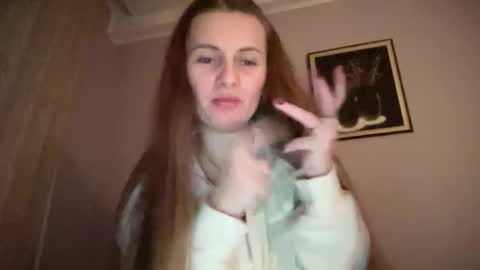 Funny  girl online show from December 2025 04:43:02 AM