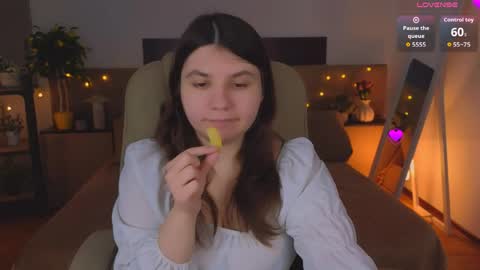 Viola online show from April 2026 08:06:02 PM