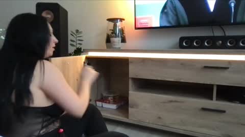 Vio online show from November 2025 09:53:02 AM