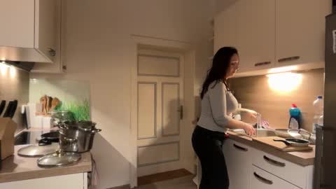 Vio online show from March 2026 05:30:02 PM