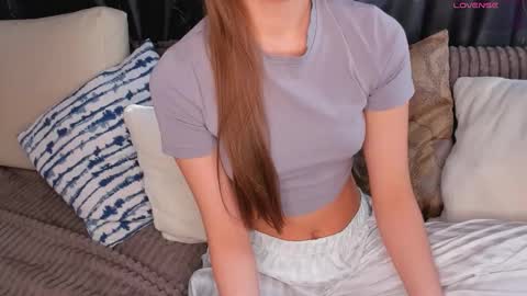 Snapshot of violafooxx chatting on February 2026 07:09:02 AM violafooxx online show from February 2026 07:09:02 AM