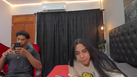 Violet and Myers online show from November 2025 11:31:02 AM