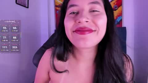 Snapshot of violet_blaze chatting on December 2025 10:20:02 AM online show from December 2025 10:20:02 AM