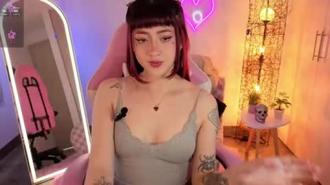 Snapshot of violet_ch chatting on June 2026 07:29:01 PM violet online show from June 2026 07:29:01 PM