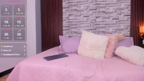 Violet online show from November 2025 09:31:01 AM