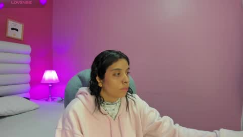 violet_sinclair online show from April 2026 11:37:01 AM