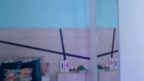 Snapshot of violeta_leon chatting on January 2025 06:13:02 AM Violeta leon online show from January 2025 06:13:02 AM