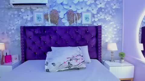 Snapshot of violeta_medina chatting on July 2026 03:53:01 AM violeta_medina online show from July 2026 03:53:01 AM