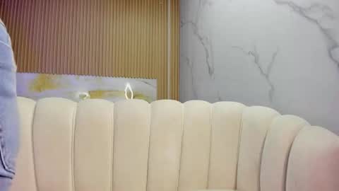 Snapshot of violeta_sub chatting on October 2025 01:17:02 PM IG violeta sub online show from October 2025 01:17:02 PM