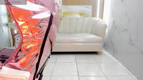 Snapshot of violeta_sub chatting on November 2025 01:10:01 PM IG violeta sub online show from November 2025 01:10:01 PM