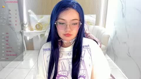 Snapshot of violeta_sub chatting on November 2025 01:06:01 PM IG violeta sub online show from November 2025 01:06:01 PM