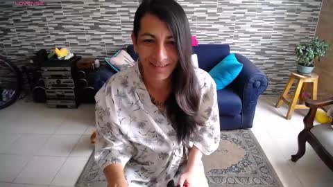 Violeta Gmez online show from May 2026 12:37:02 PM