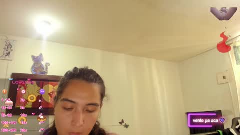 Snapshot of violetalee chatting on January 2025 08:19:02 PM Jimena online show from January 2025 08:19:02 PM