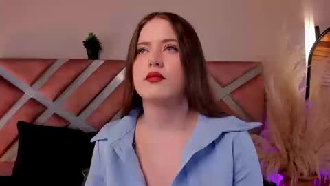 Snapshot of violetcollins_ chatting on September 2025 07:58:02 PM Call me Violet online show from September 2025 07:58:02 PM