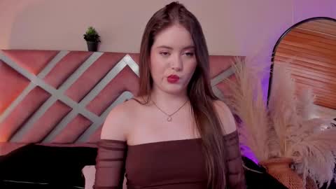 Snapshot of violetcollins_ chatting on September 2025 08:10:02 PM Call me Violet online show from September 2025 08:10:02 PM