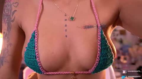 Snapshot of violeth___ chatting on November 2025 11:10:03 AM violeth___ online show from November 2025 11:10:03 AM