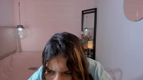 Snapshot of violethall2 chatting on February 2026 04:05:02 PM violethall2 online show from February 2026 04:05:02 PM