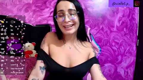 Violetita de mil colores online show from October 2025 01:24:01 AM