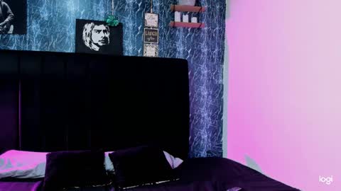 Snapshot of violetsalvatore chatting on February 2025 05:01:01 AM Violet salvatore online show from February 2025 05:01:01 AM