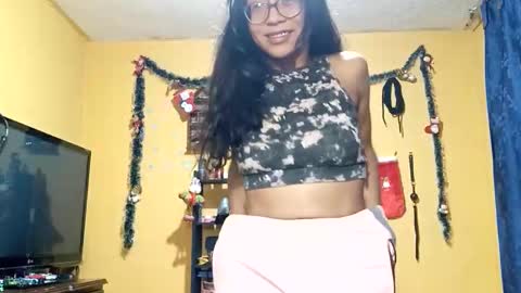 Snapshot of violetsexhot999 chatting on November 2025 11:24:01 PM Violet777 online show from November 2025 11:24:01 PM