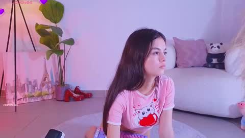 violetssweet online show from November 2025 01:05:02 AM