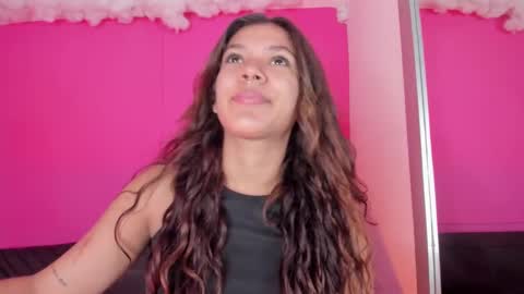 violett_24_ online show from March 2025 12:28:01 PM