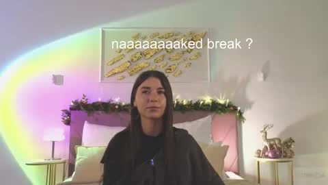 Snapshot of violetta_finch chatting on December 2025 10:22:02 AM violetta_finch online show from December 2025 10:22:02 AM