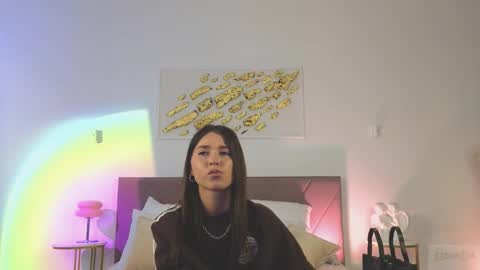 Snapshot of violetta_finch chatting on February 2026 10:21:02 AM violetta_finch online show from February 2026 10:21:02 AM