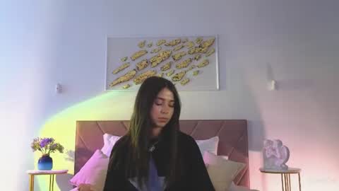 violetta_finch online show from July 2026 01:16:01 PM
