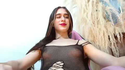 Princess Violet Valerious Follow me IGX violetvalerious online show from December 2024 08:51:01 AM