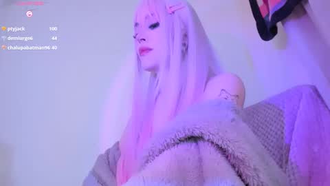 Violett online show from December 2024 05:55:02 AM